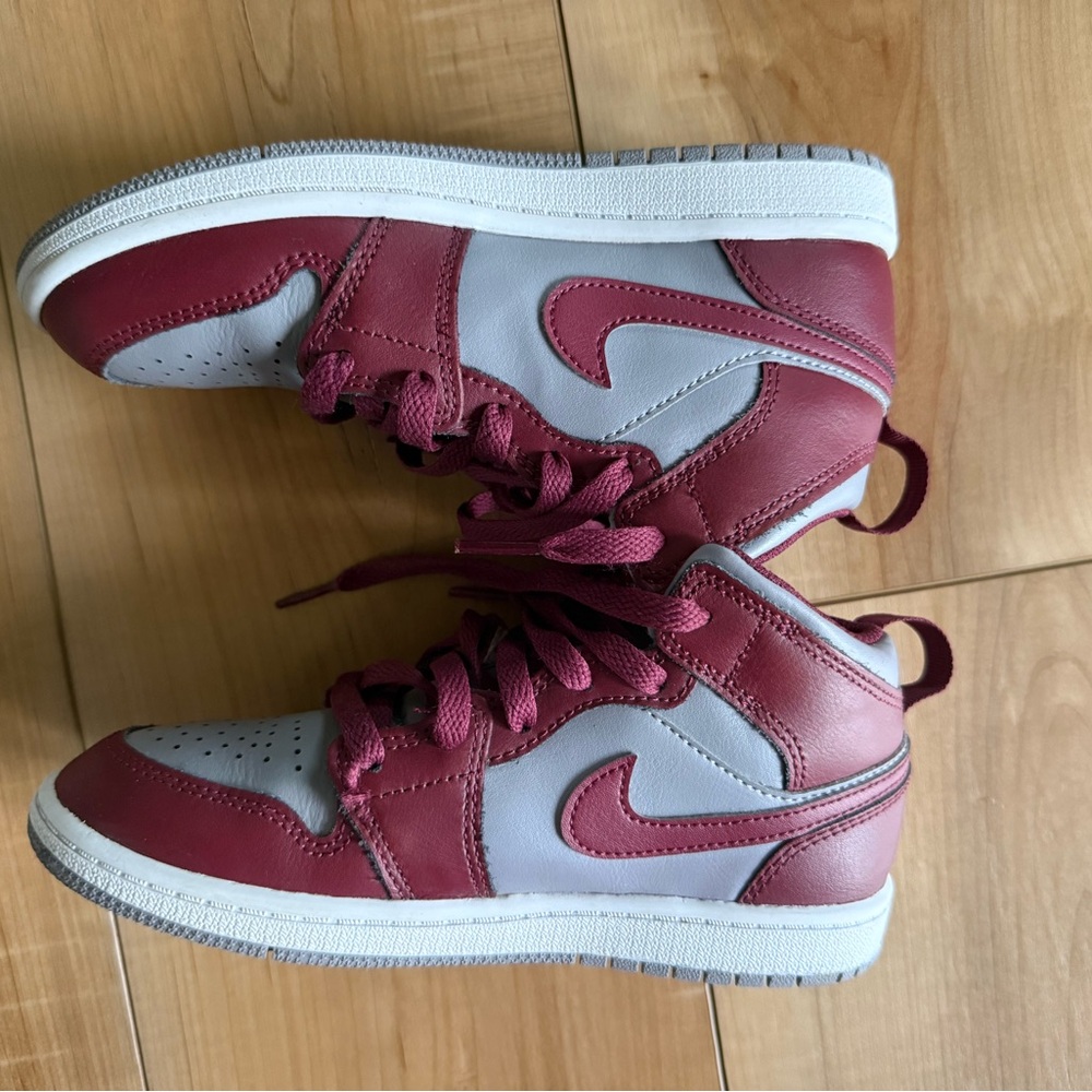 Nike Kids High-Top Sneakers in Burgundy and White